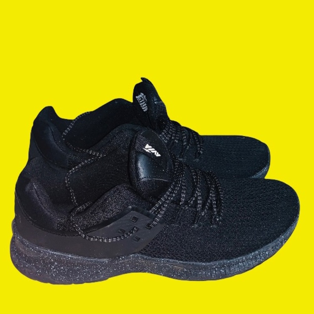 Avia Men/Women running shoe